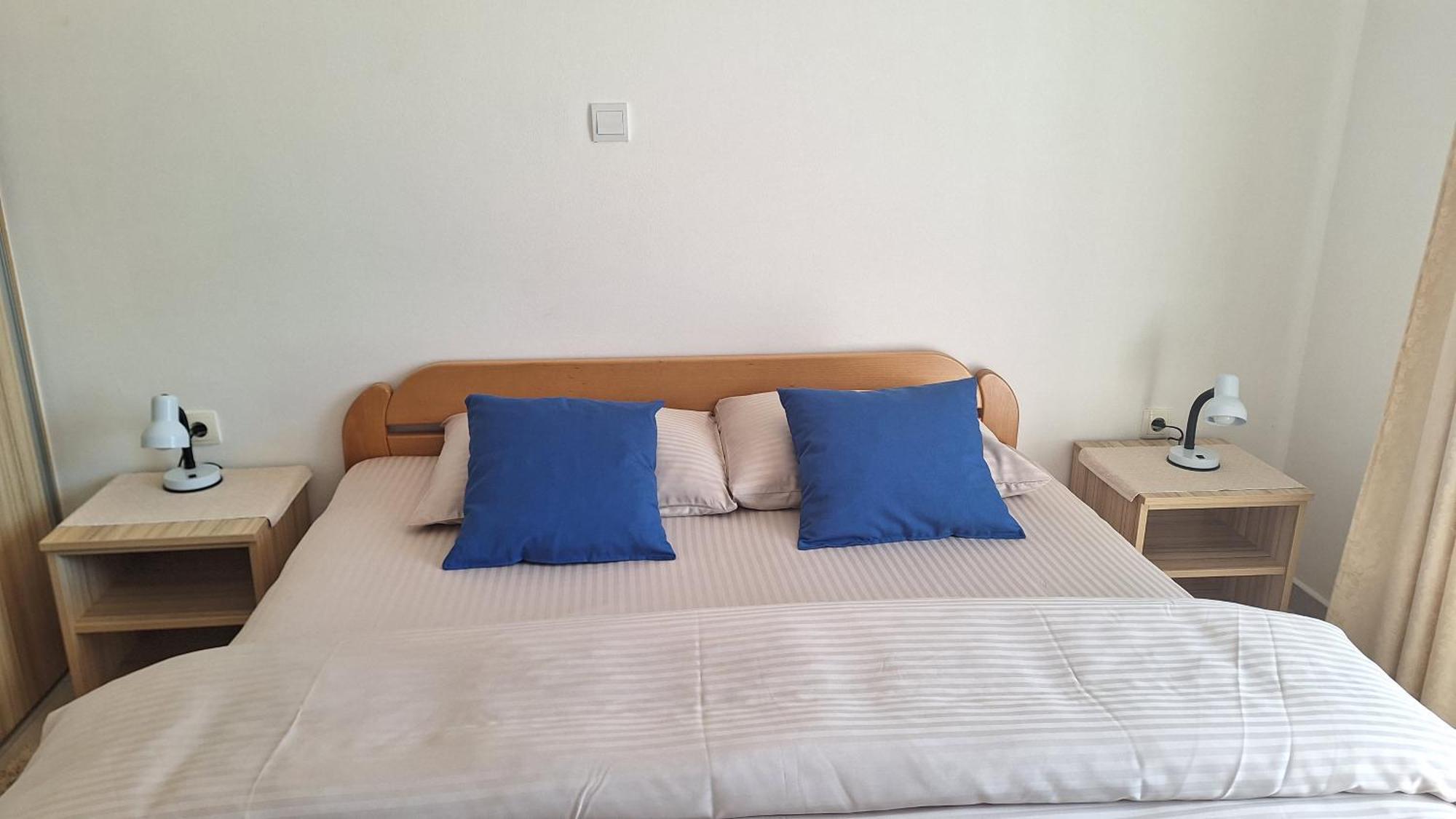 Apartments Okuka Тиват Экстерьер фото