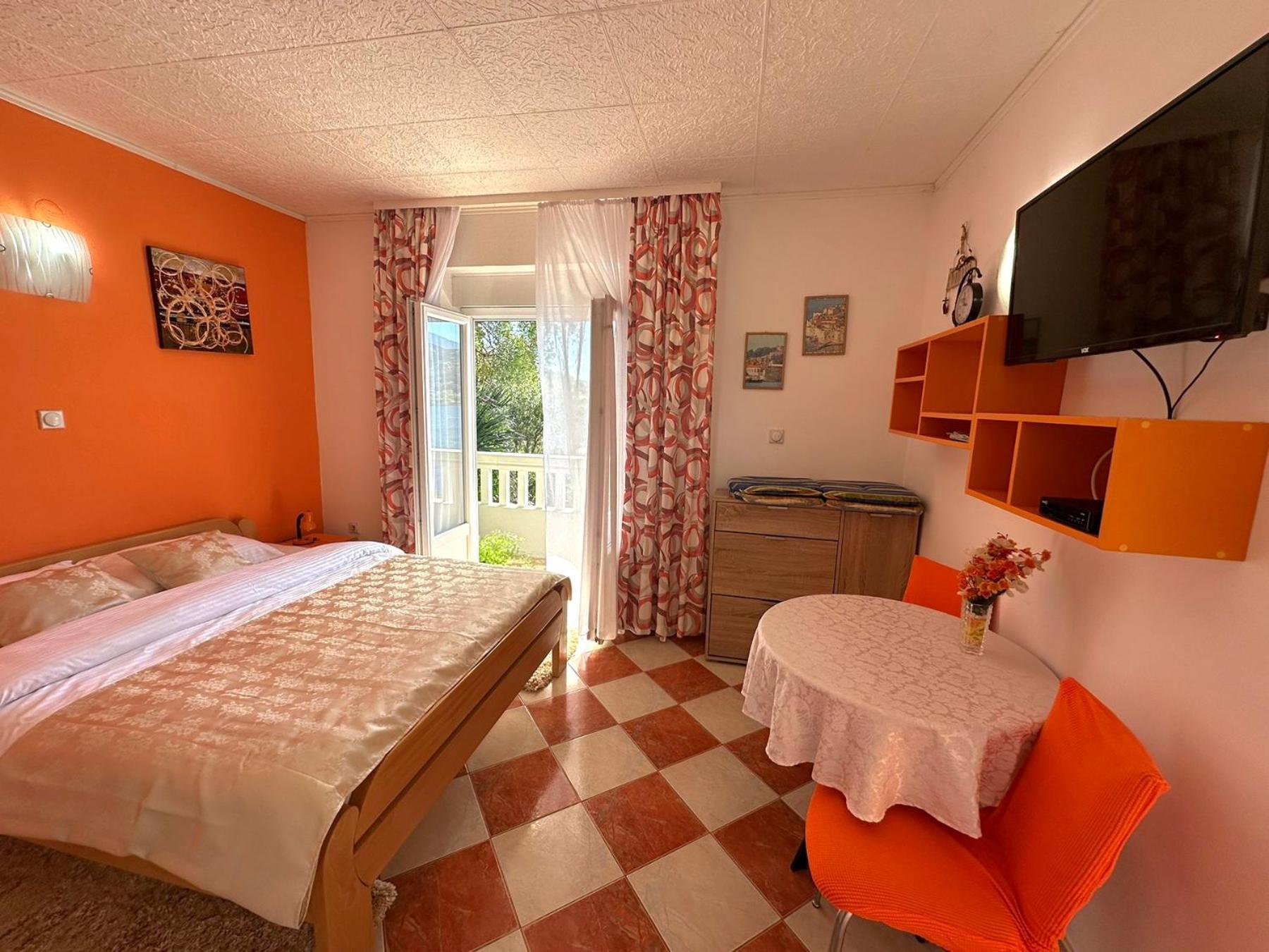 Apartments Okuka Тиват Экстерьер фото