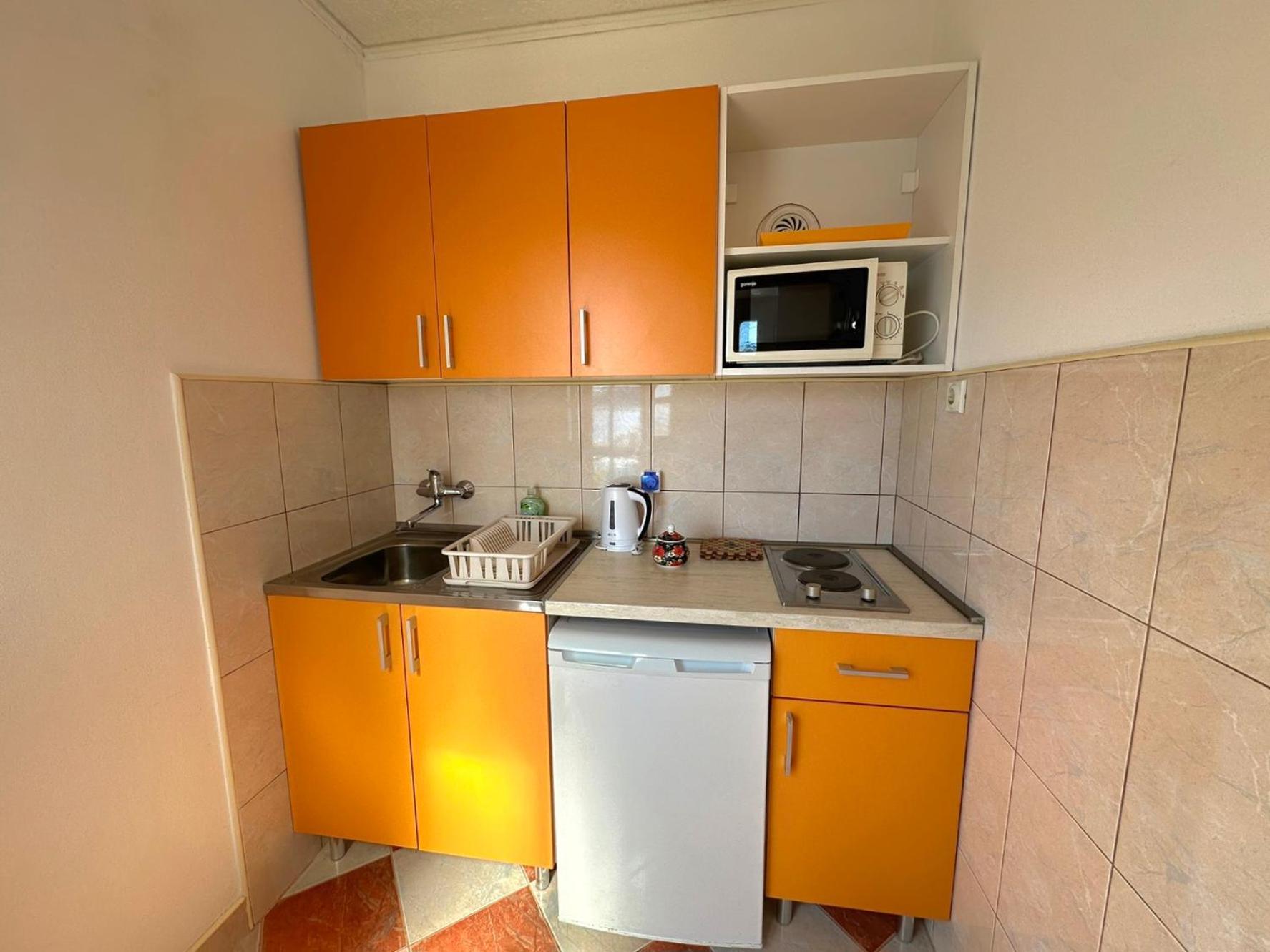 Apartments Okuka Тиват Экстерьер фото